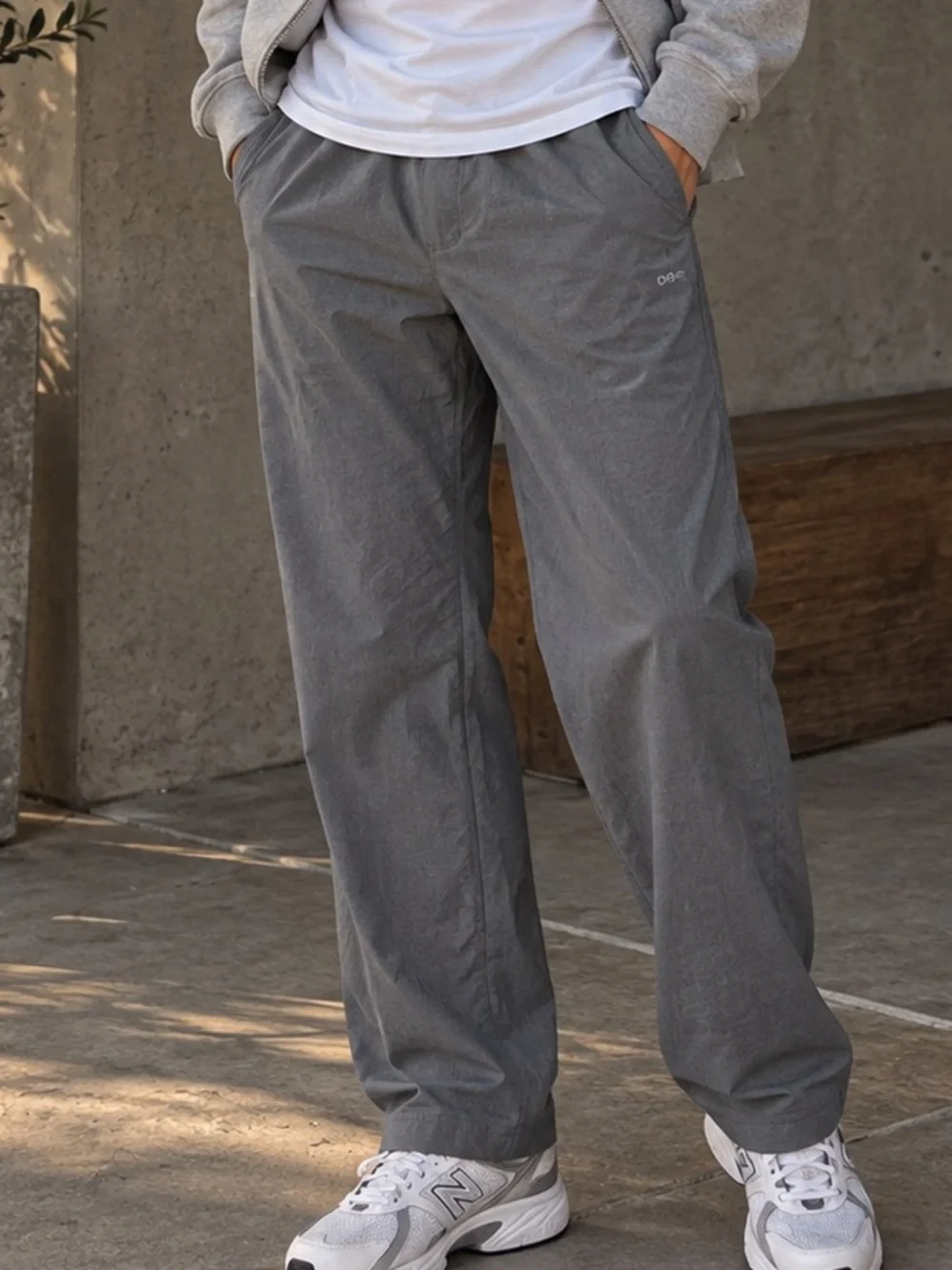 DSG Men's Gray Performance Pants - Size Large Like New No Flaws Side Zippers